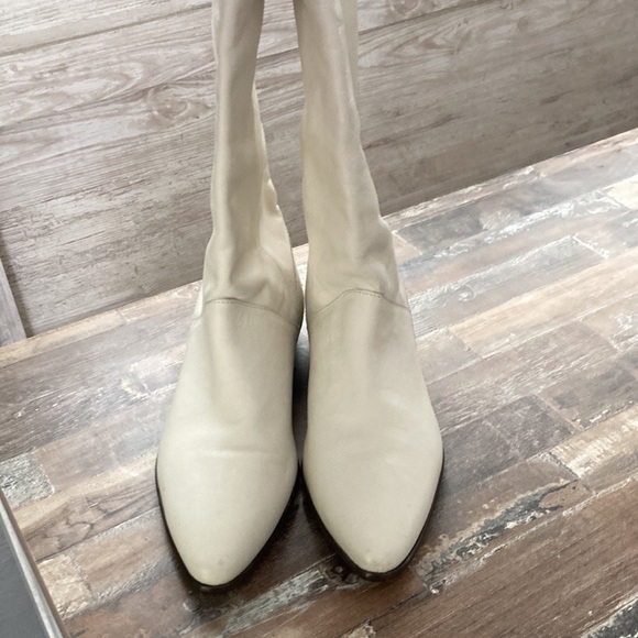 Leather cream boots - Picture 1 of 6